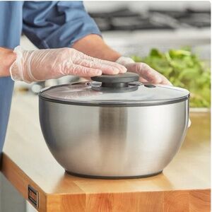 XOXO Stainless Steel Salad Spinner with Black Lid/ Gently Used